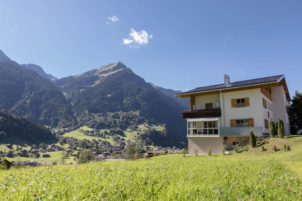Gaestehaus Laurin Sankt Gallenkirch Extérieur photo