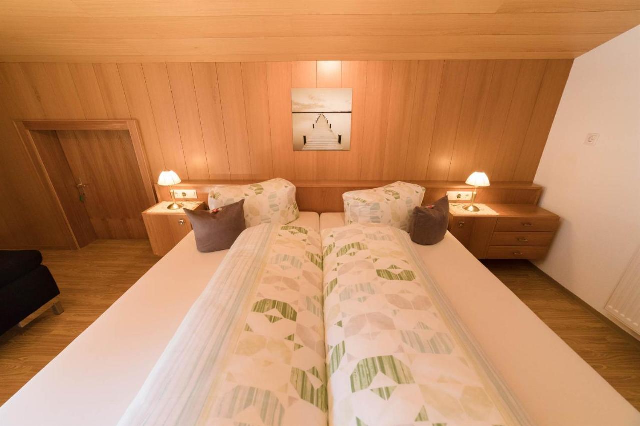 Gaestehaus Laurin Sankt Gallenkirch Extérieur photo