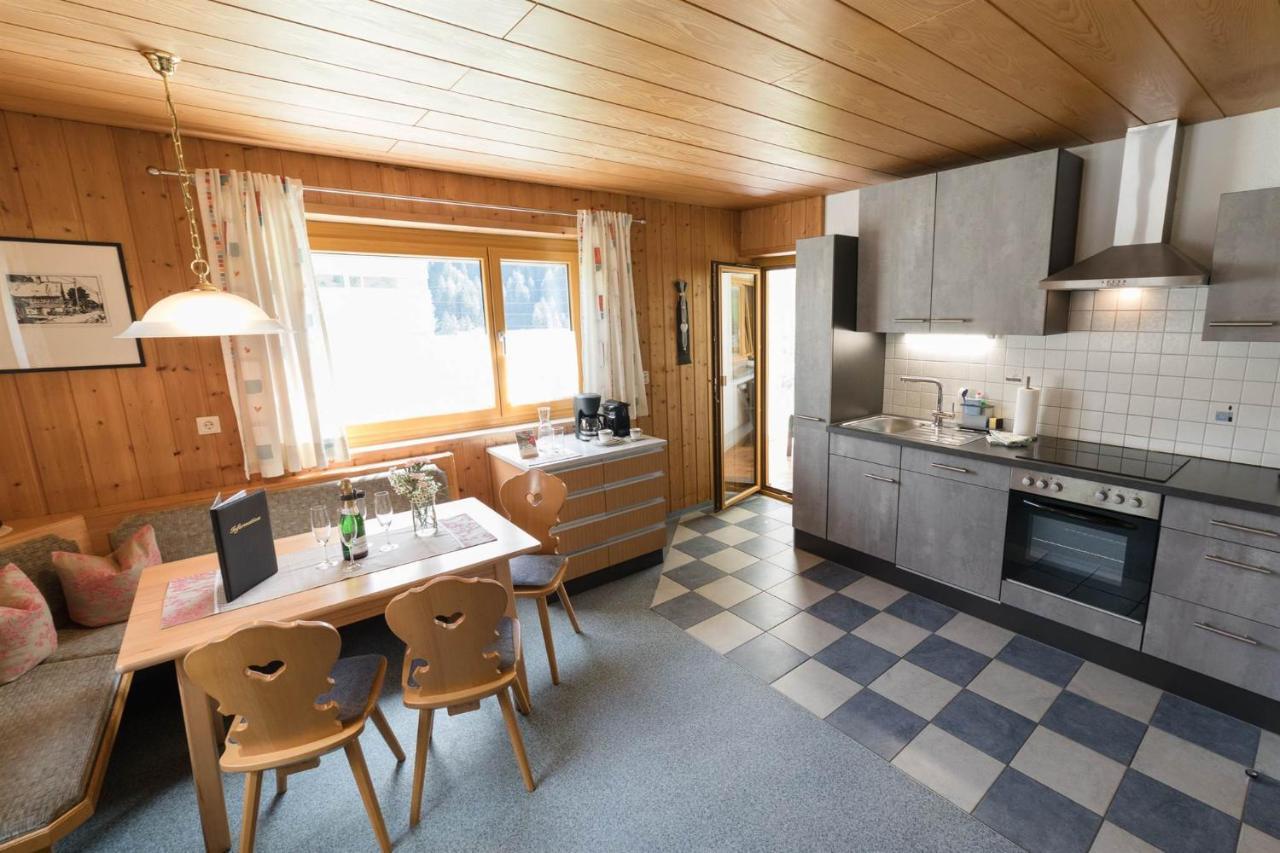 Gaestehaus Laurin Sankt Gallenkirch Extérieur photo